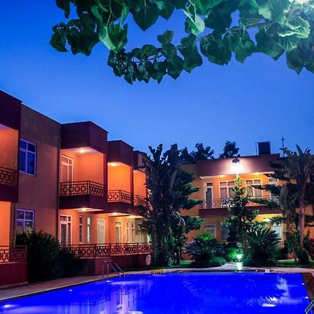 Camyuva Motel Kemer Exterior foto